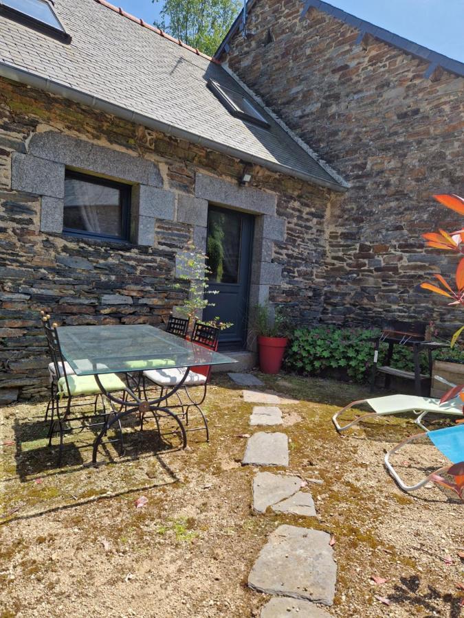 Gite Rustique En Centre Bretagne Laniscat Экстерьер фото