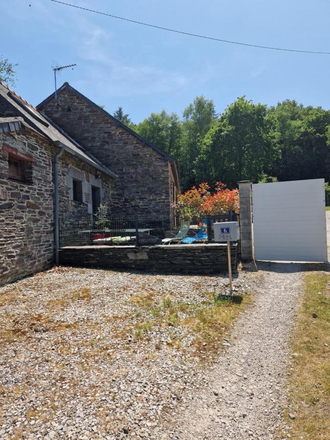 Gite Rustique En Centre Bretagne Laniscat Экстерьер фото